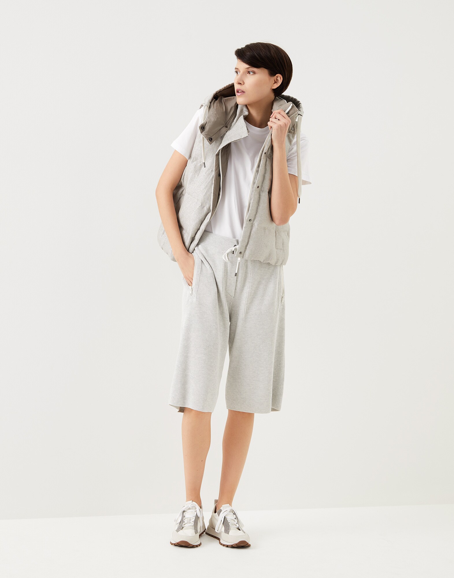 Short Sleeve T-Shirt - Full look