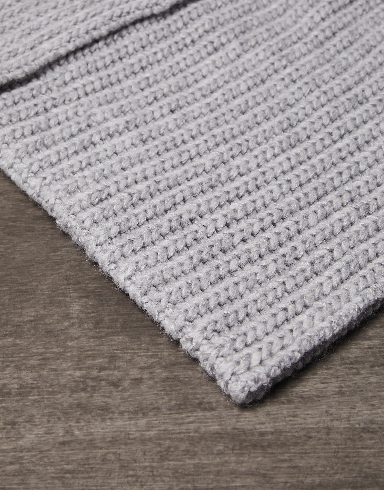 Solid Color - Detail view