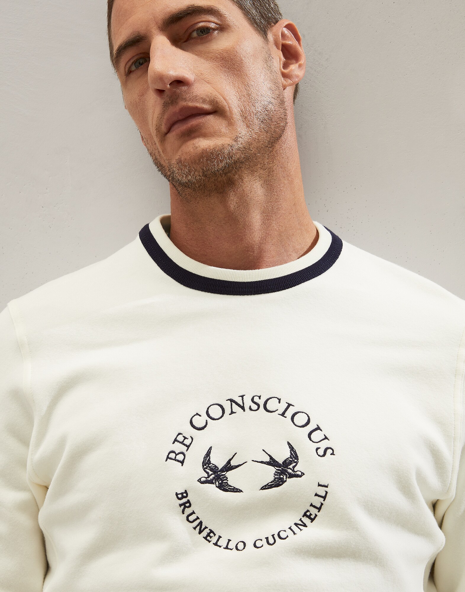 Sweatshirt - Detail view