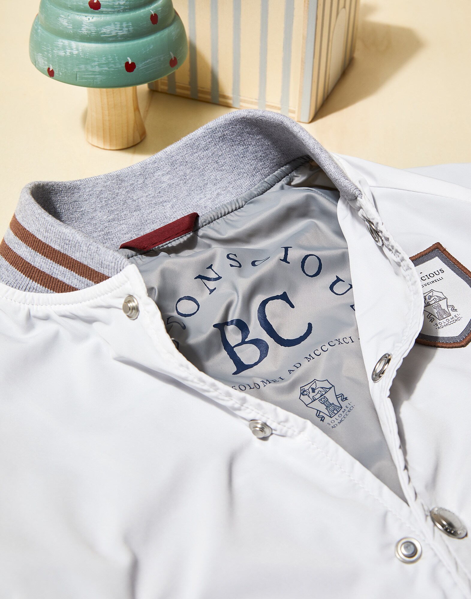 Outerwear Jacket - Detail view