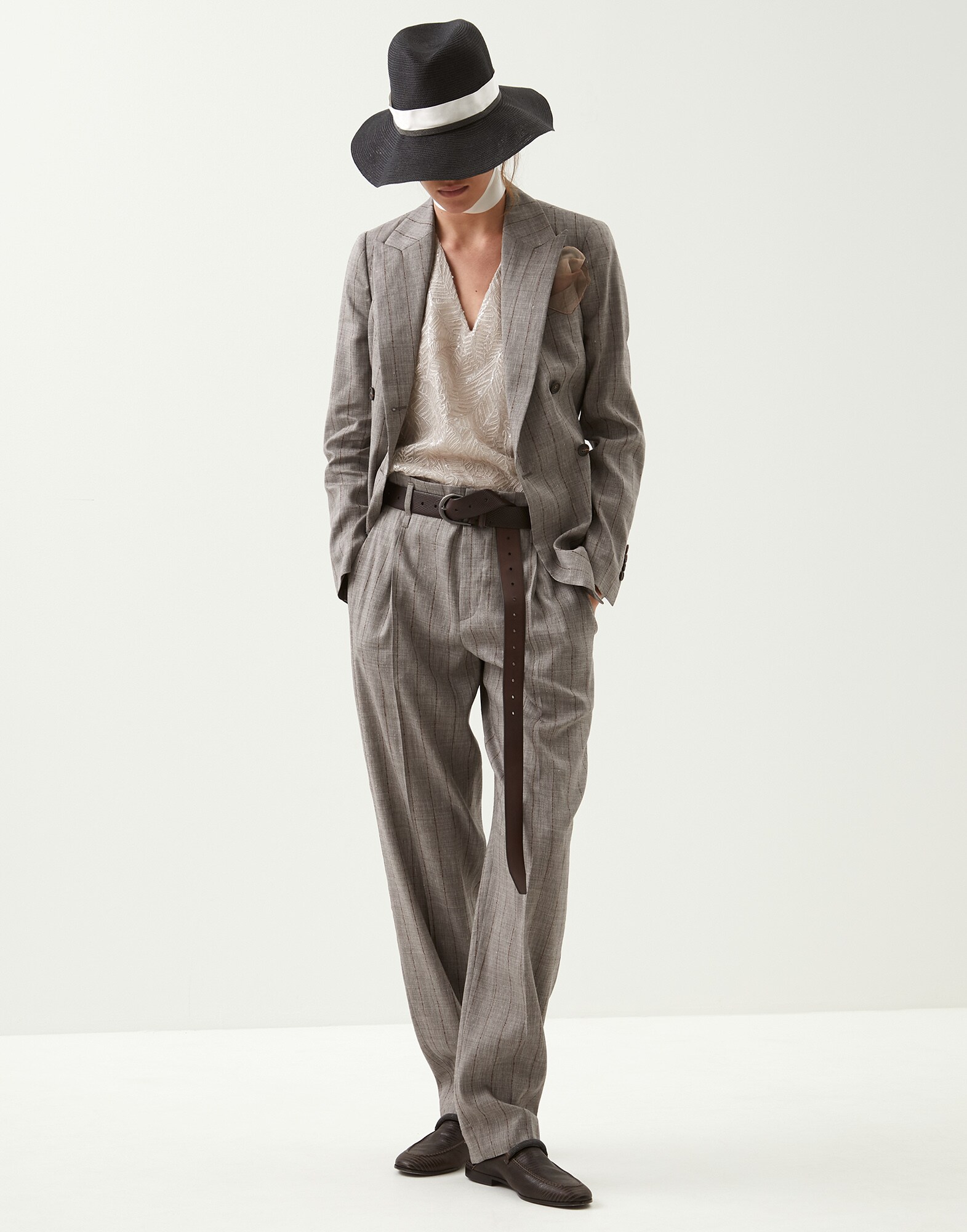 Trousers - Full look