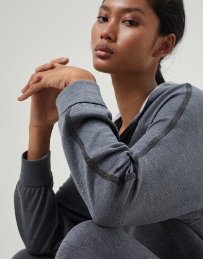 Sweatshirt - Detail view