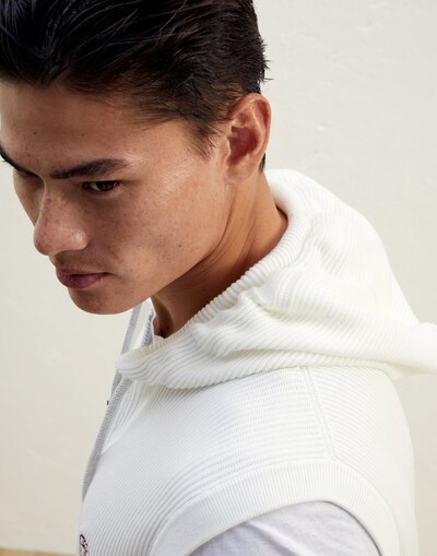 Knit Sweatshirt - Detail view