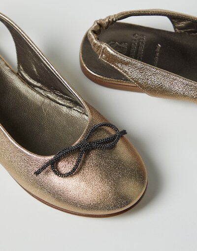 Flat Shoes - Detail view