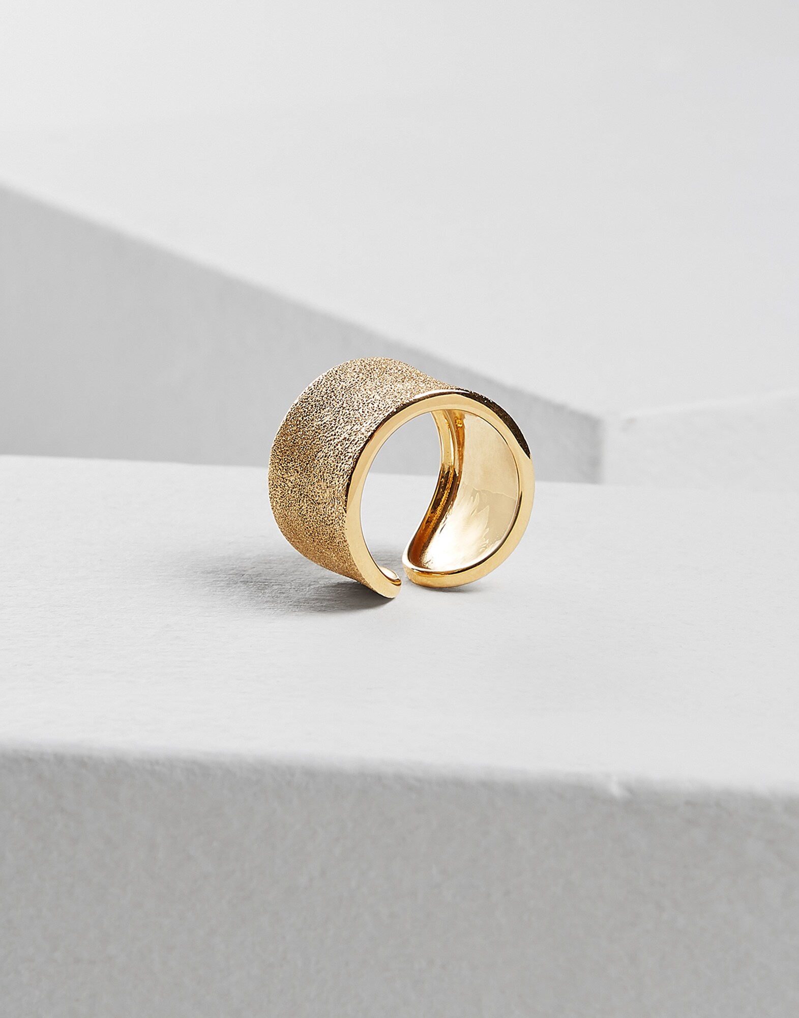 Ring - Front