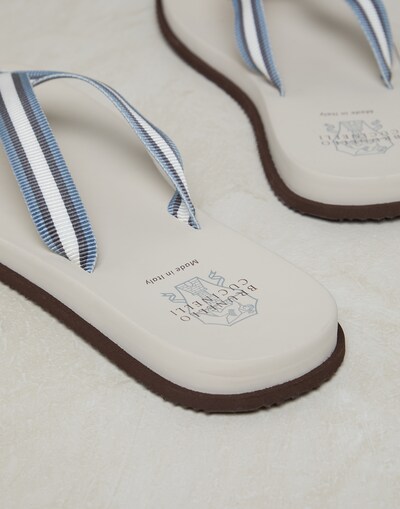 Flip Flops - Detail view