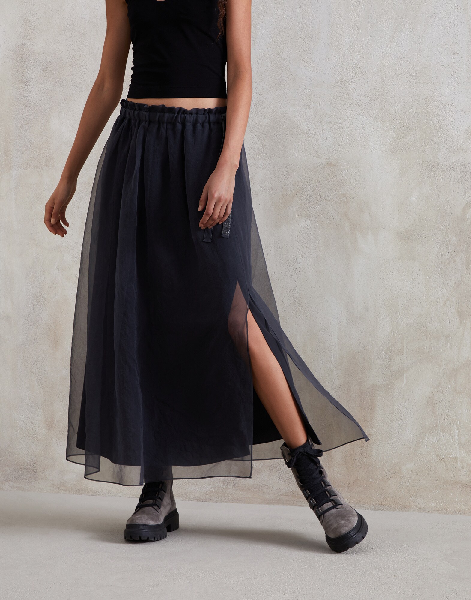 Full skirt