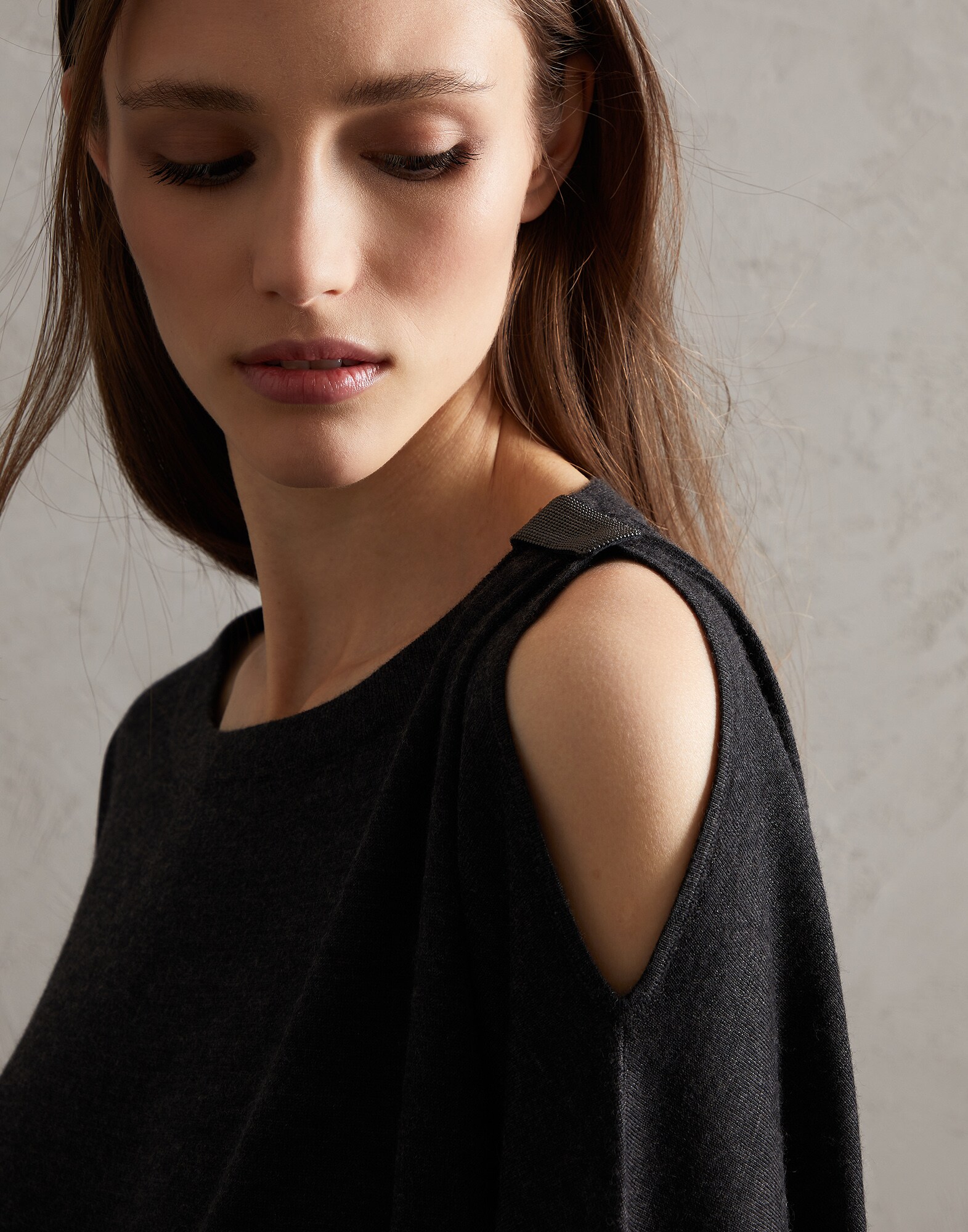 Scoop Neck - Detail view