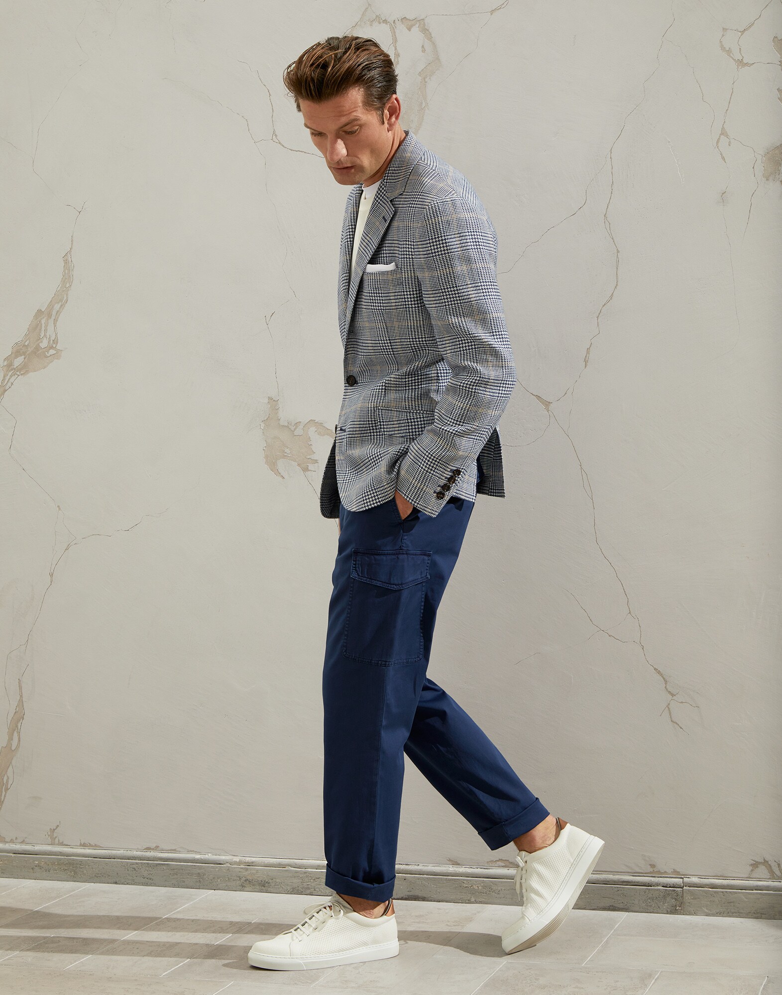Trousers - Full look