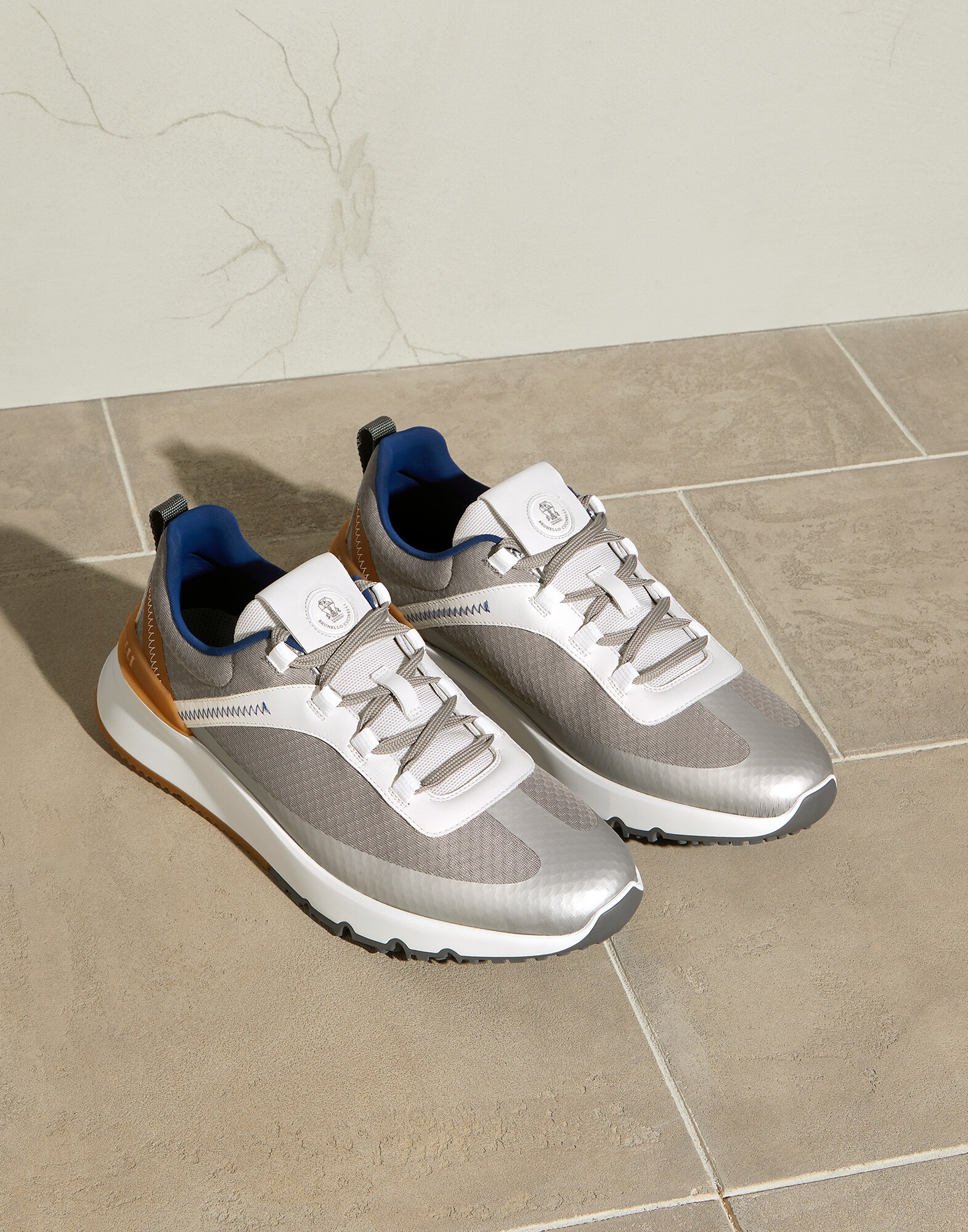 Runners - Front view