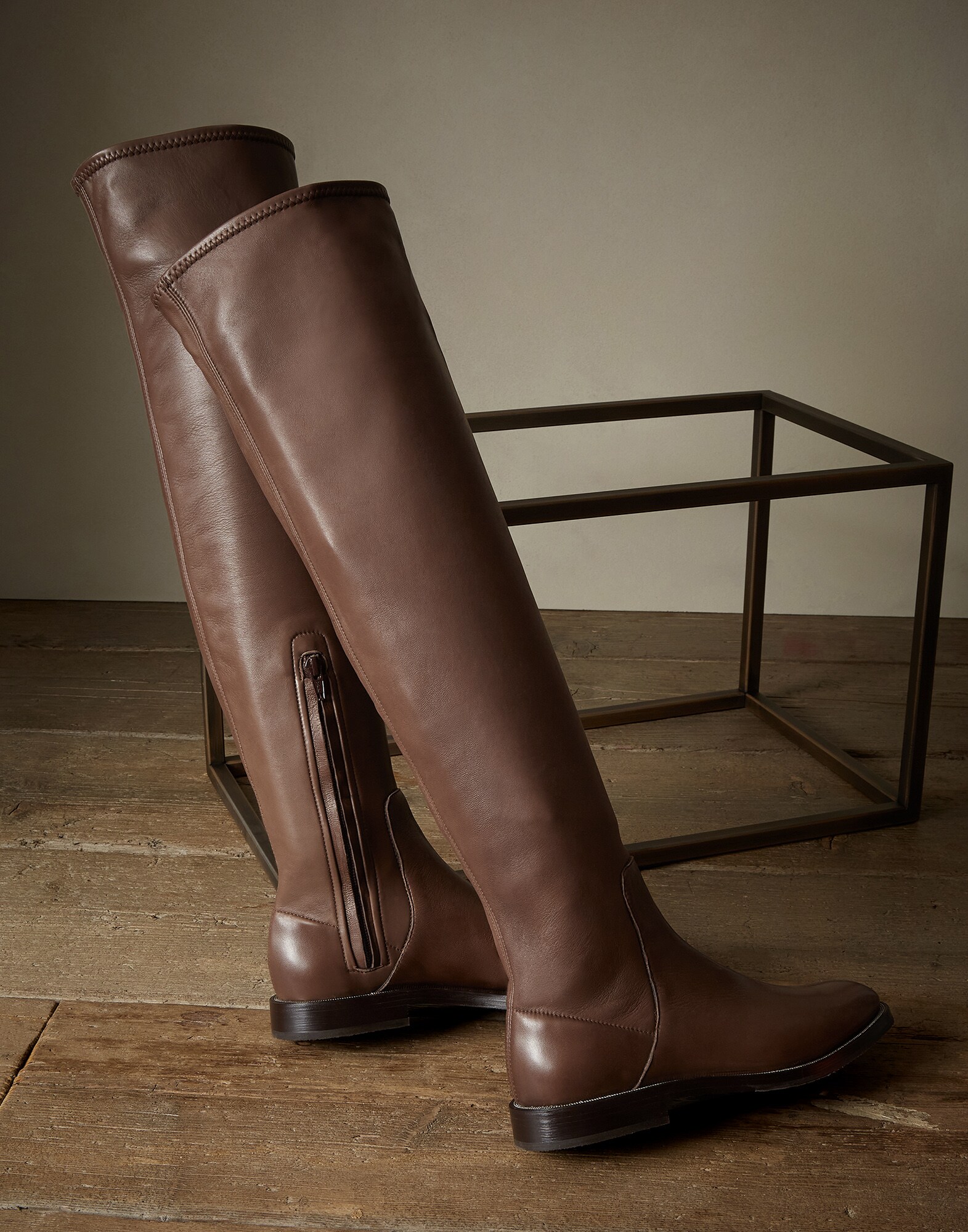 High-Boots - Back view