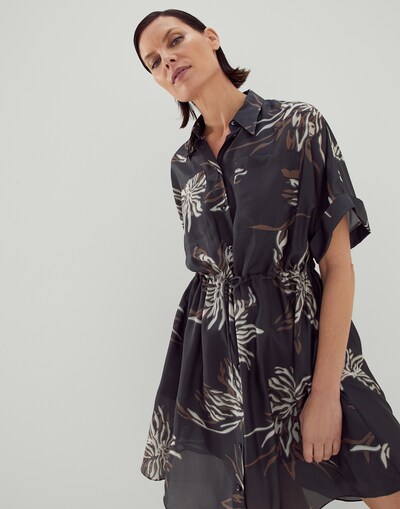 Dress - Editorial view