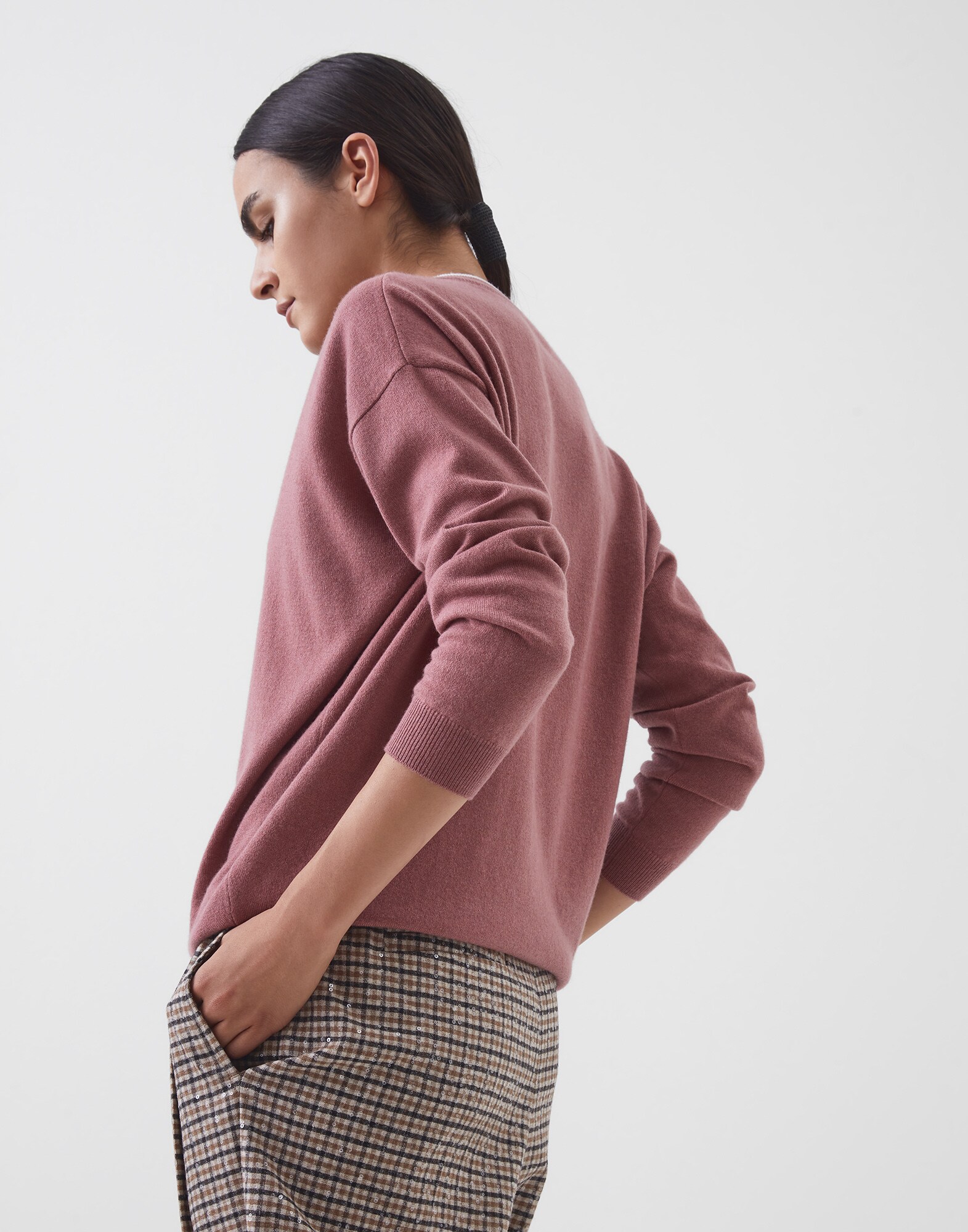 V-neck Sweater Pink Woman 2 - Brunello Cucinelli