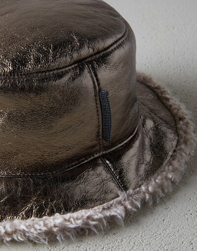 Hats & Caps - Detail view
