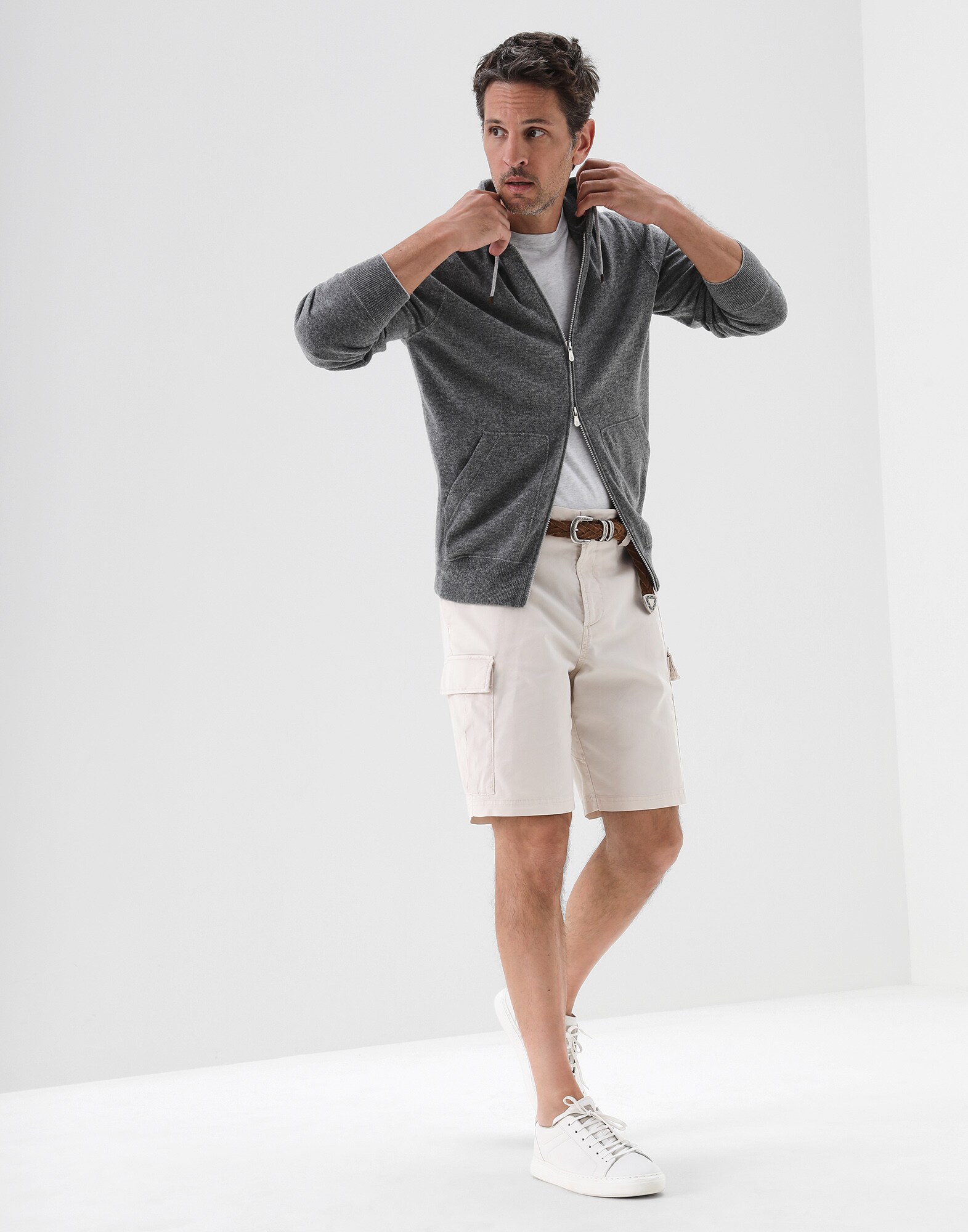 Bermuda Shorts Off-White Man 3 - Brunello Cucinelli