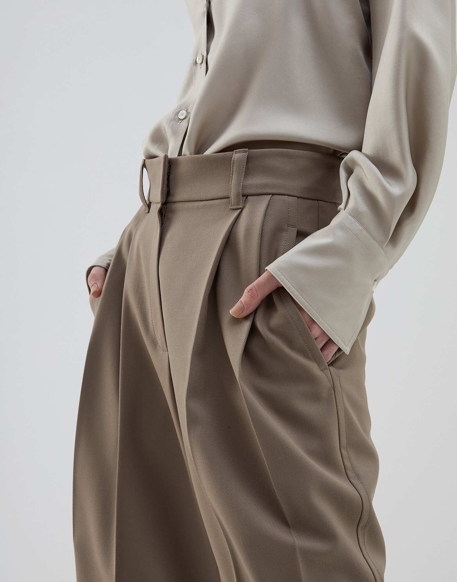 Bermuda Shorts Brown Woman 2 - Brunello Cucinelli