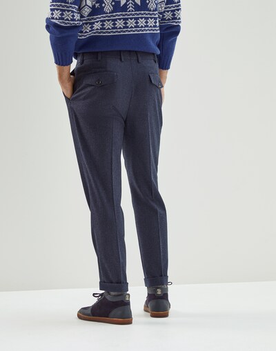 Pleated - Back view