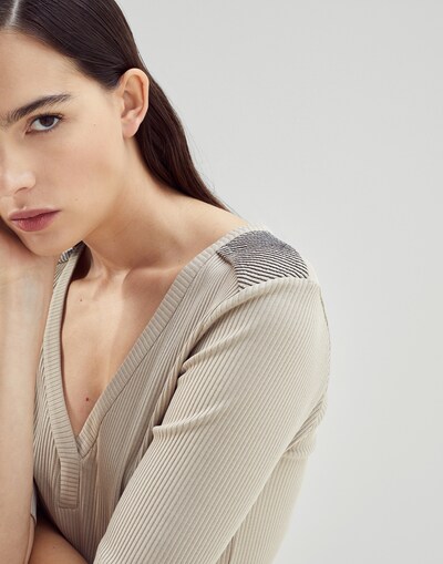 Long Sleeve T-Shirt - Detail view