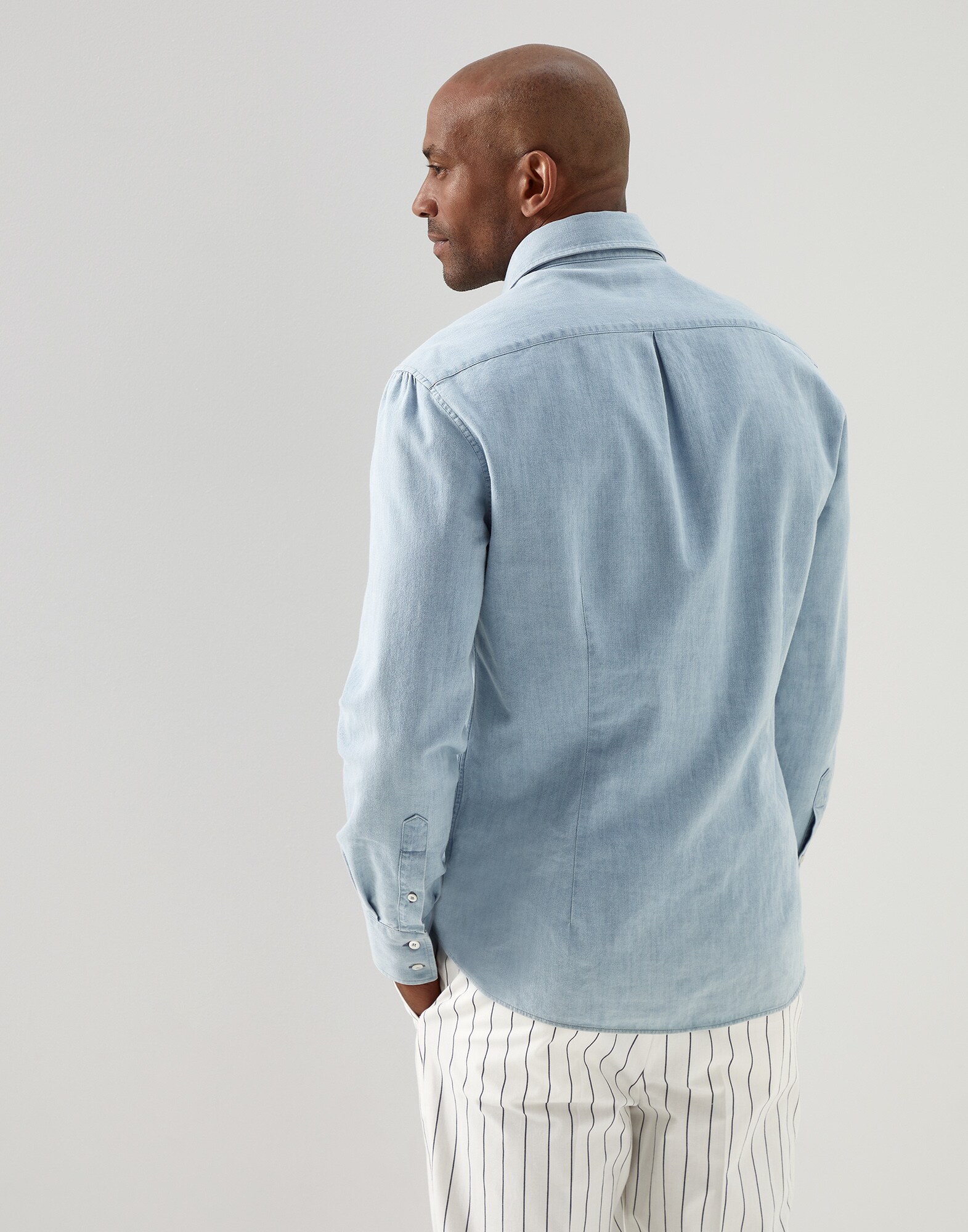 Slim - Back view