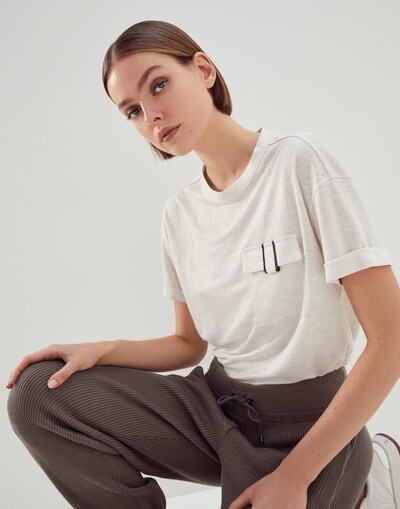Short Sleeve T-Shirt - Editorial view