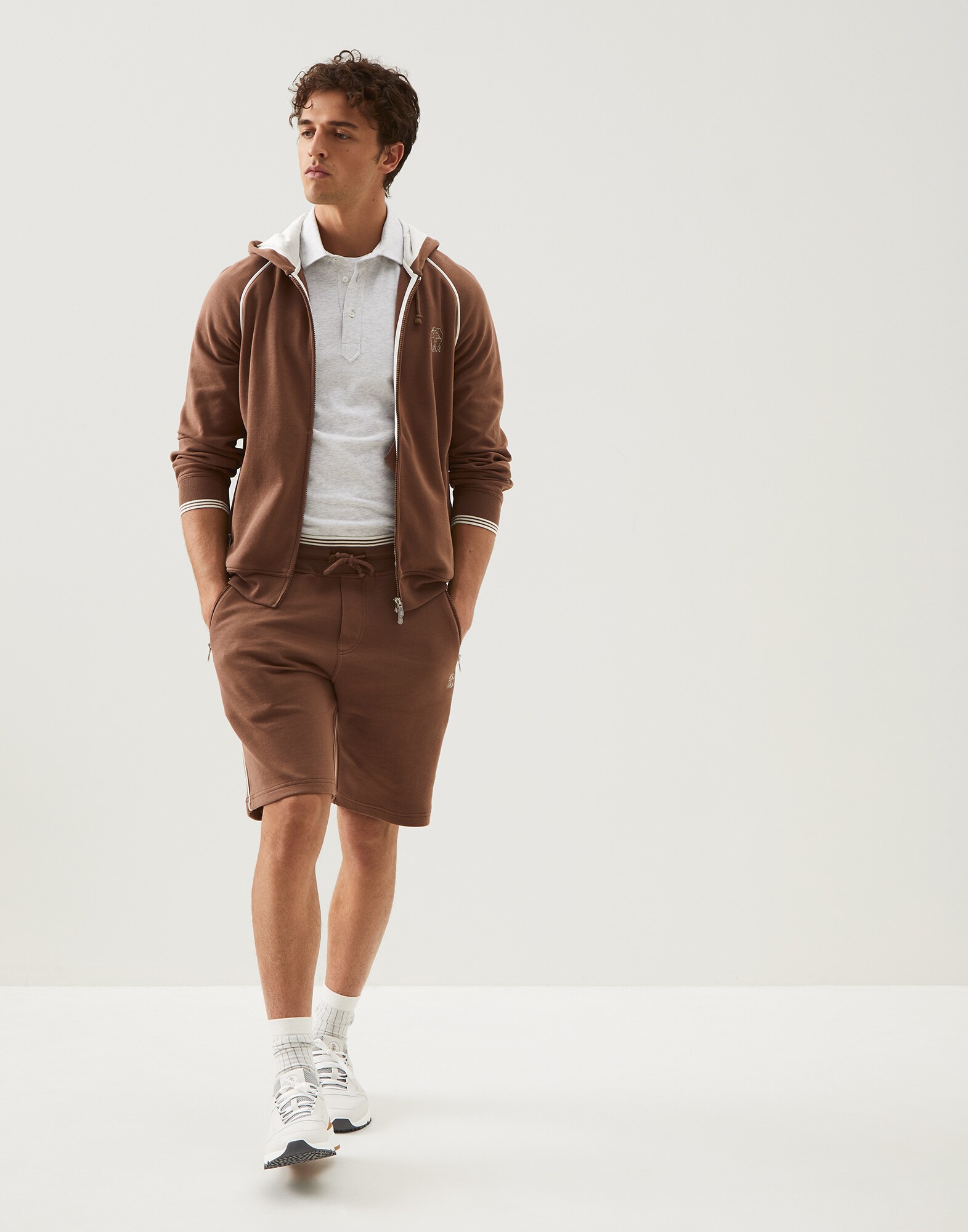 Sweatshirt - Full look