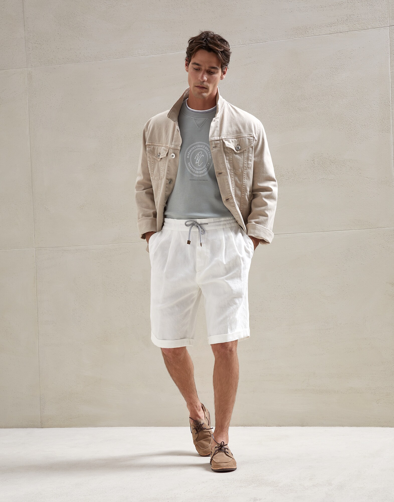 Long Sleeve T-Shirt - Full look