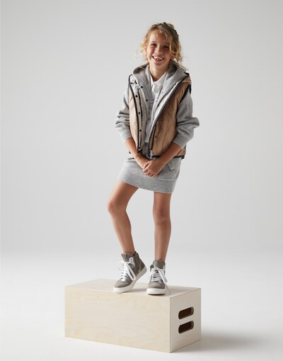 Hooded Cardigan - Full look