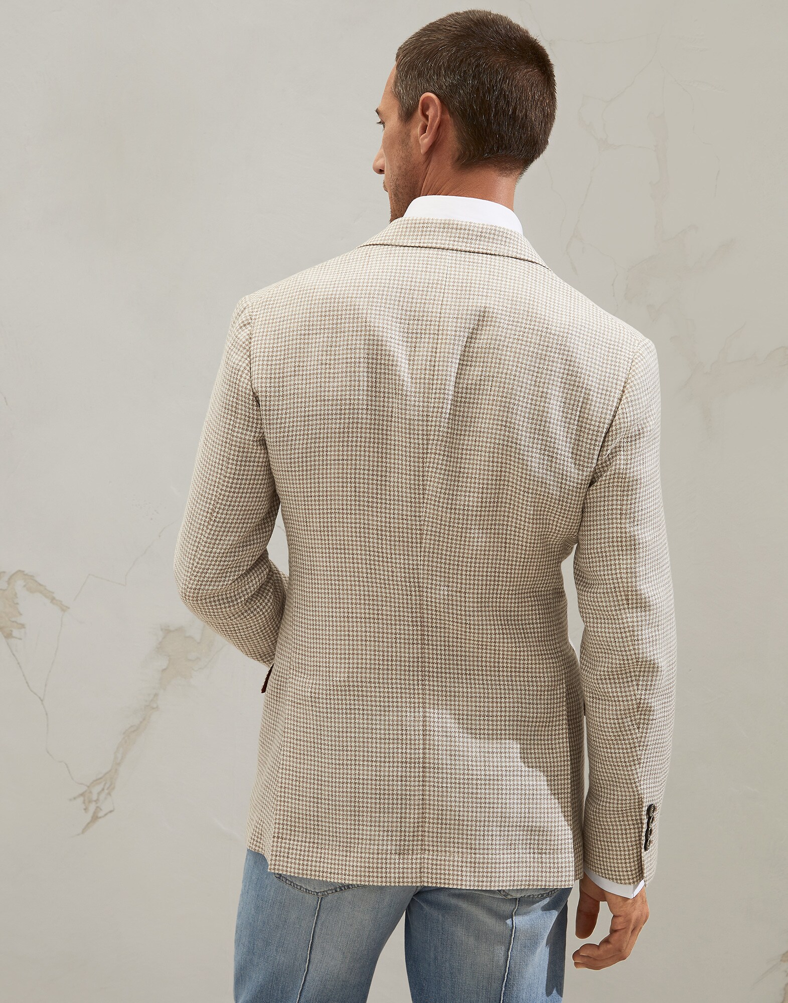 Single Breasted Blazer - Back view