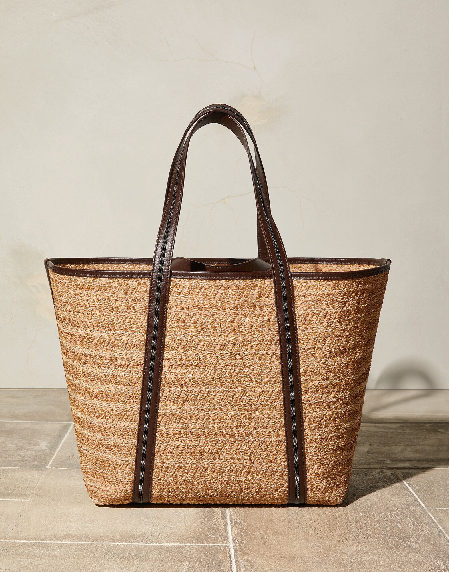 Shopper - Back view