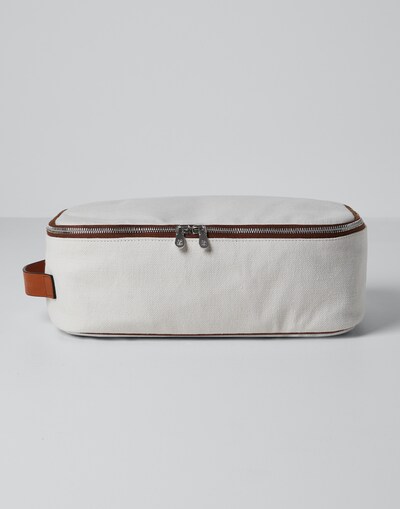 Travel Accessories - Front view