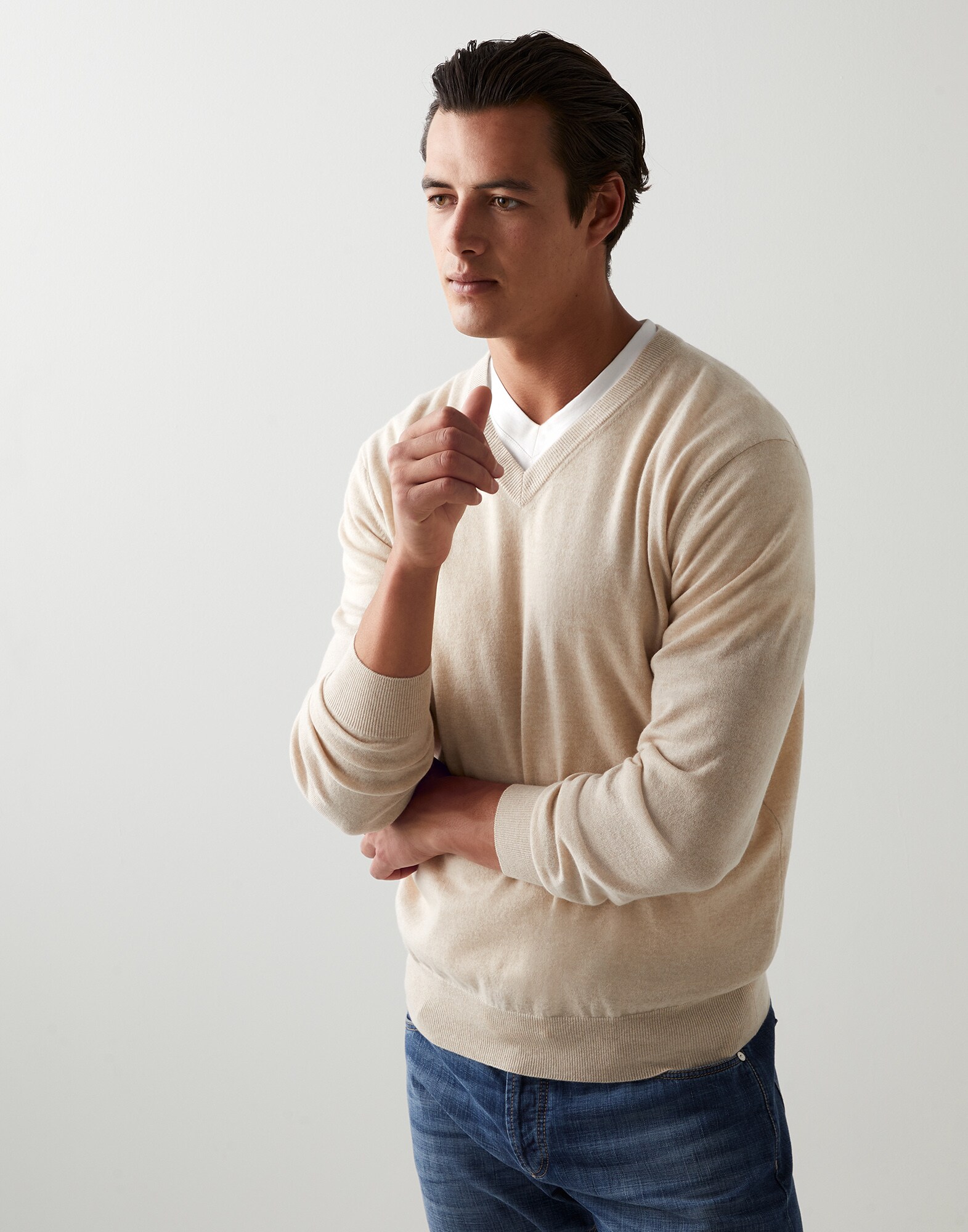 V-neck - Front view
