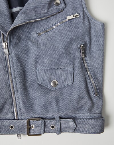 Leather - Detail view
