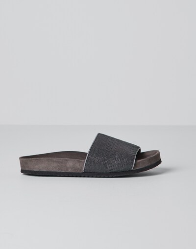 Slides - Full look