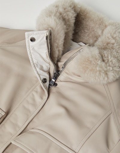 Leather - Detail view