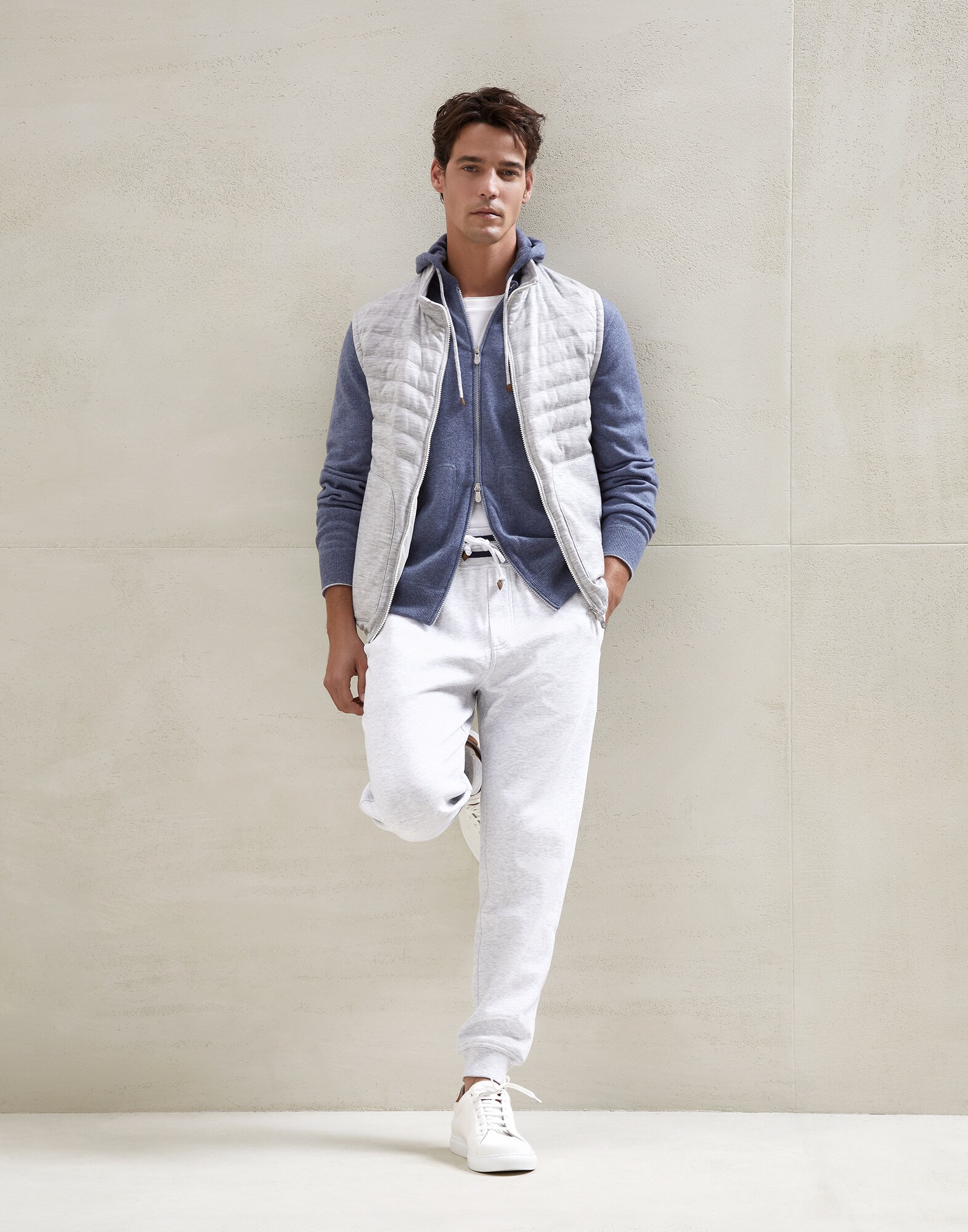 Sweatpants - Full look