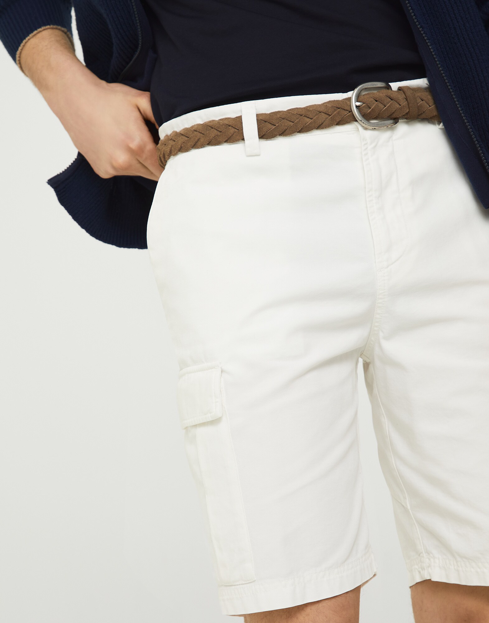 Bermuda Shorts - Detail view