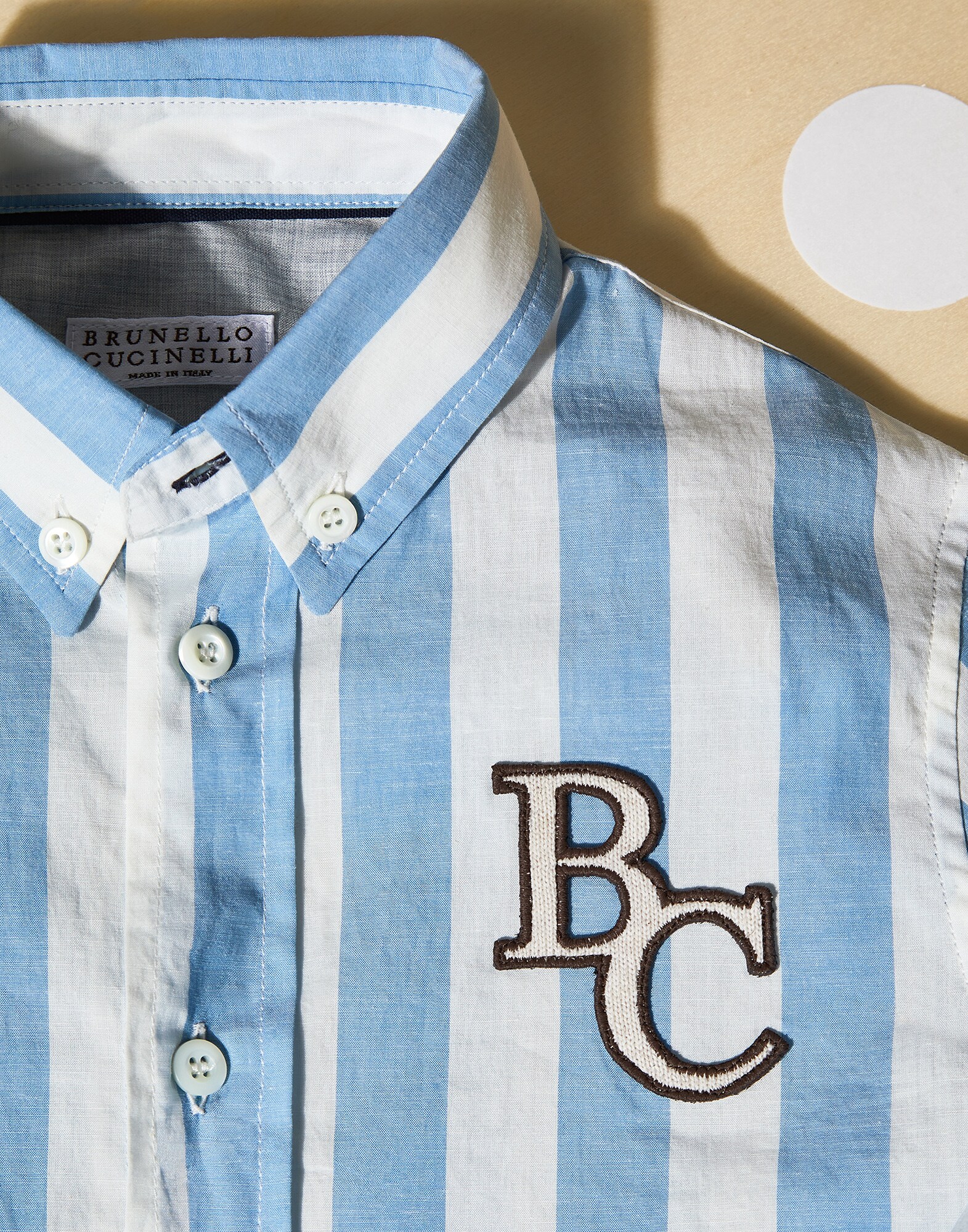 Shirt - Detail view