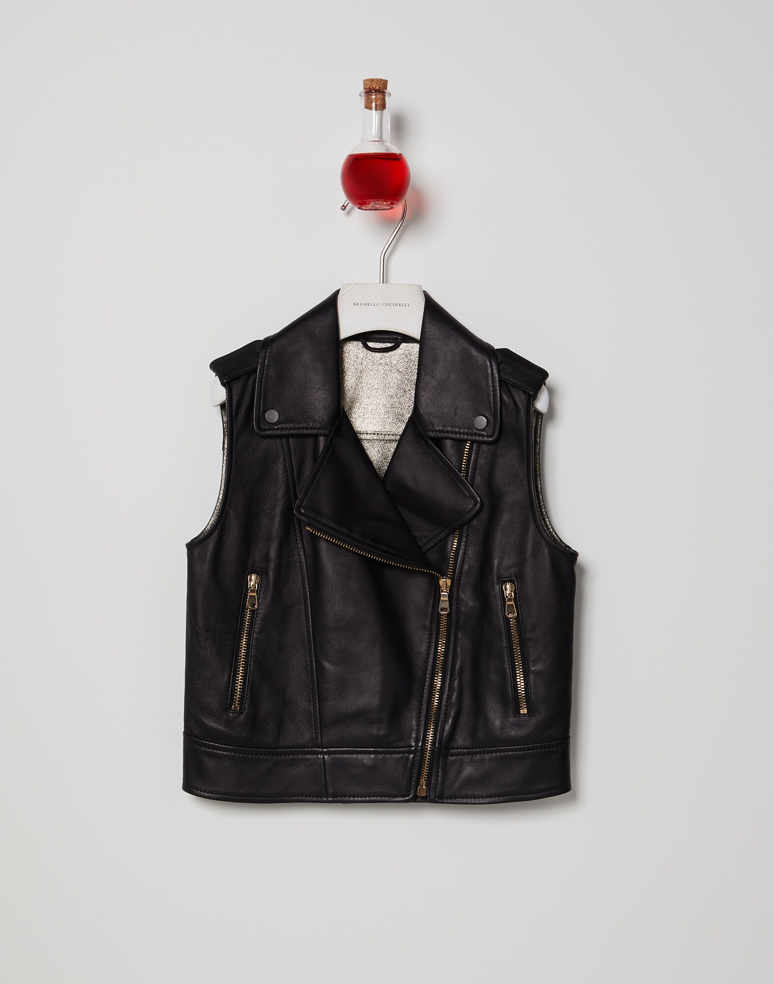 Leather - Front view