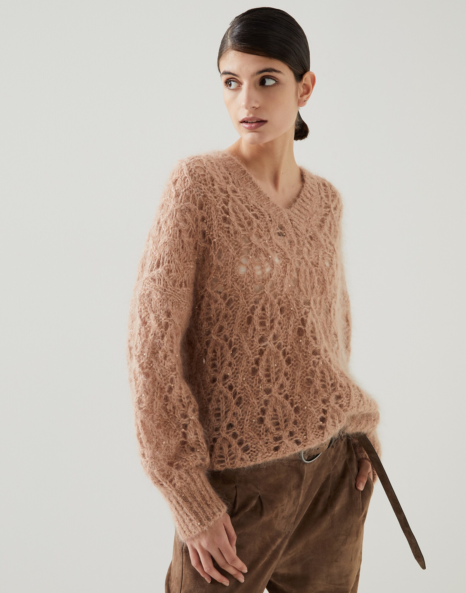 V-neck - Front view