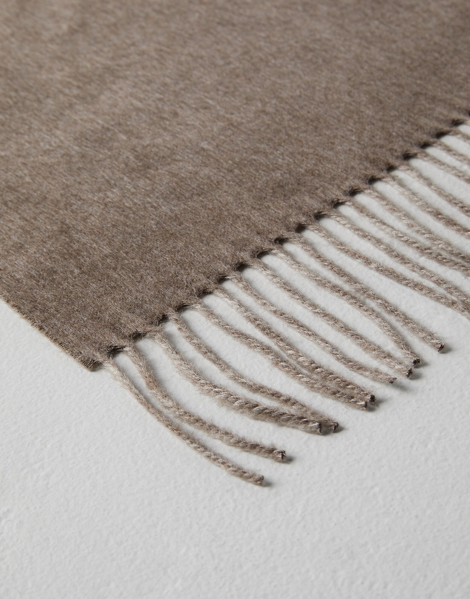 Silk Throw - Detail view