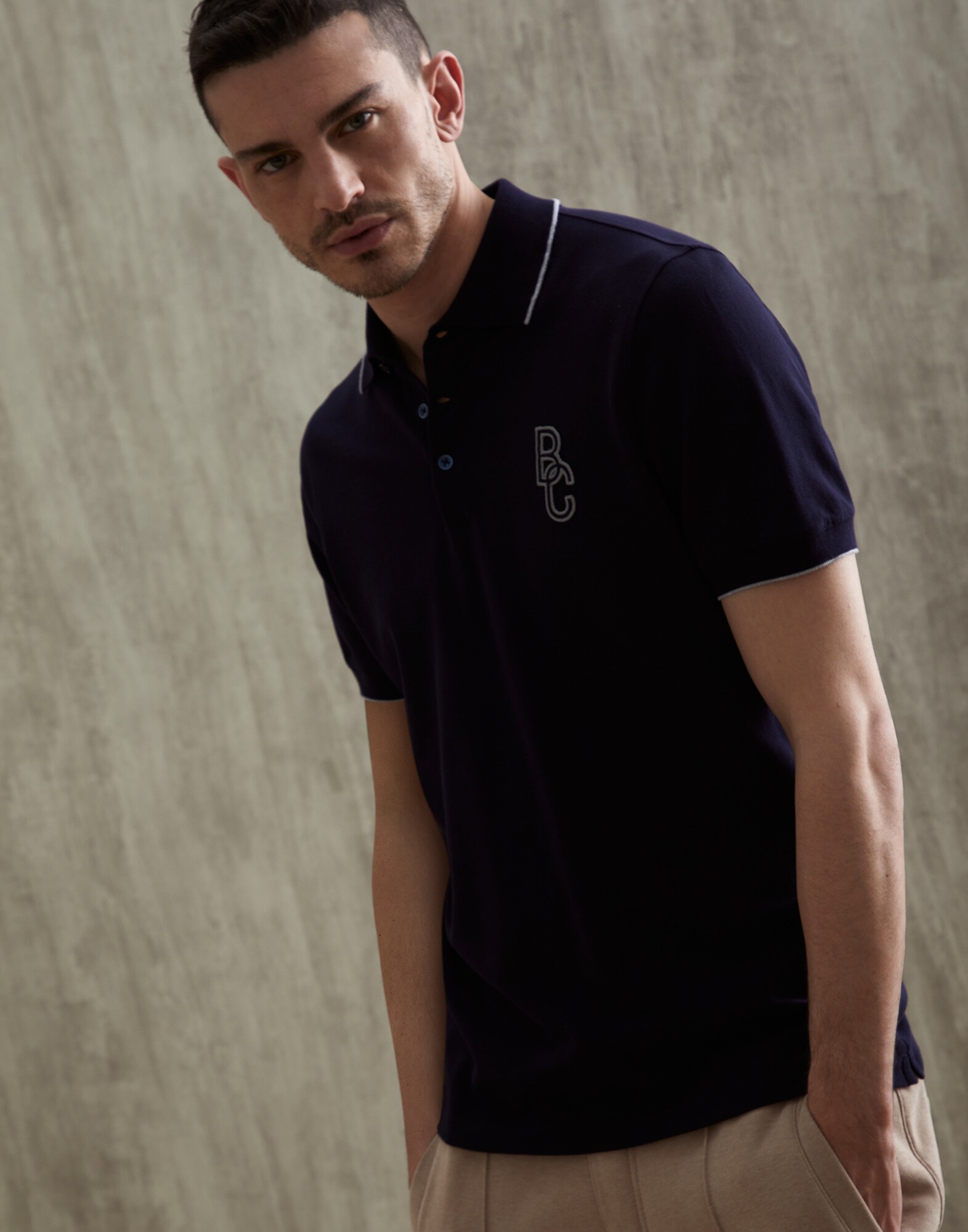 Polo - Front view