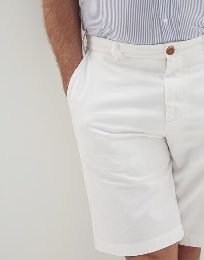 Bermuda Shorts - Detail view