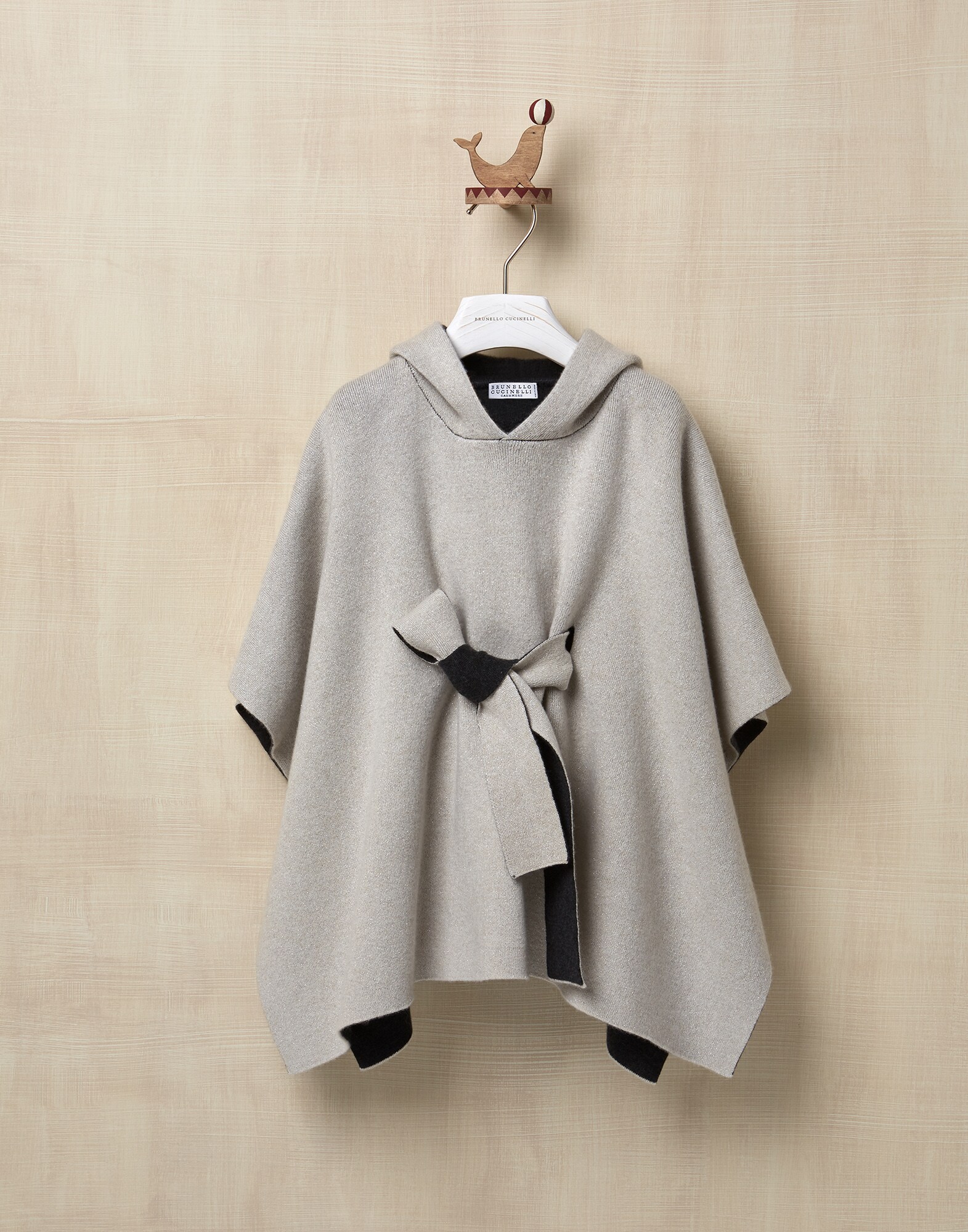 Poncho - Front