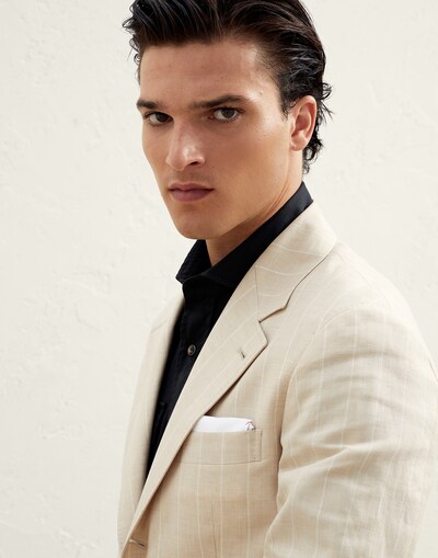 Pocket Square - Editorial view