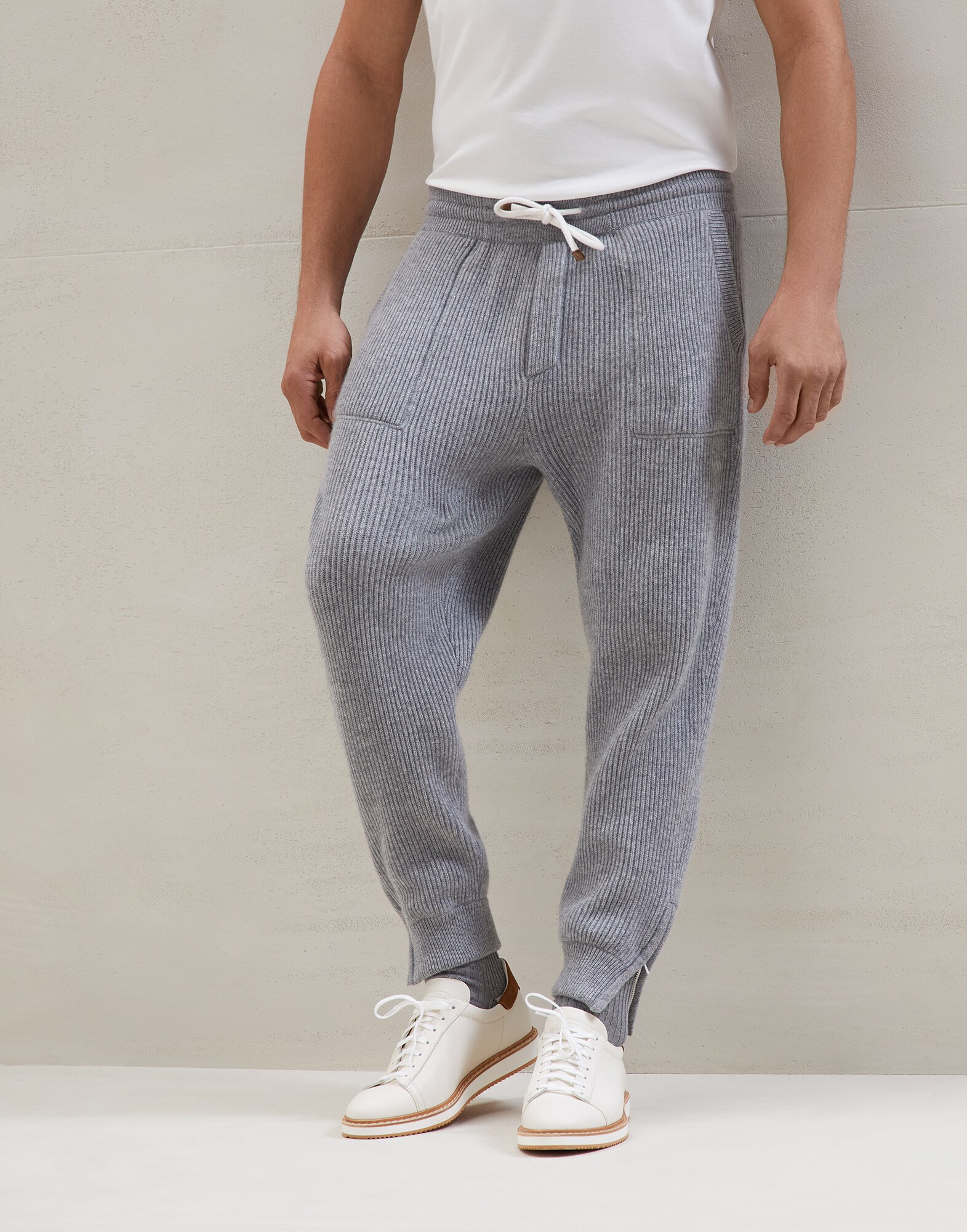 Sweatpants - Front view