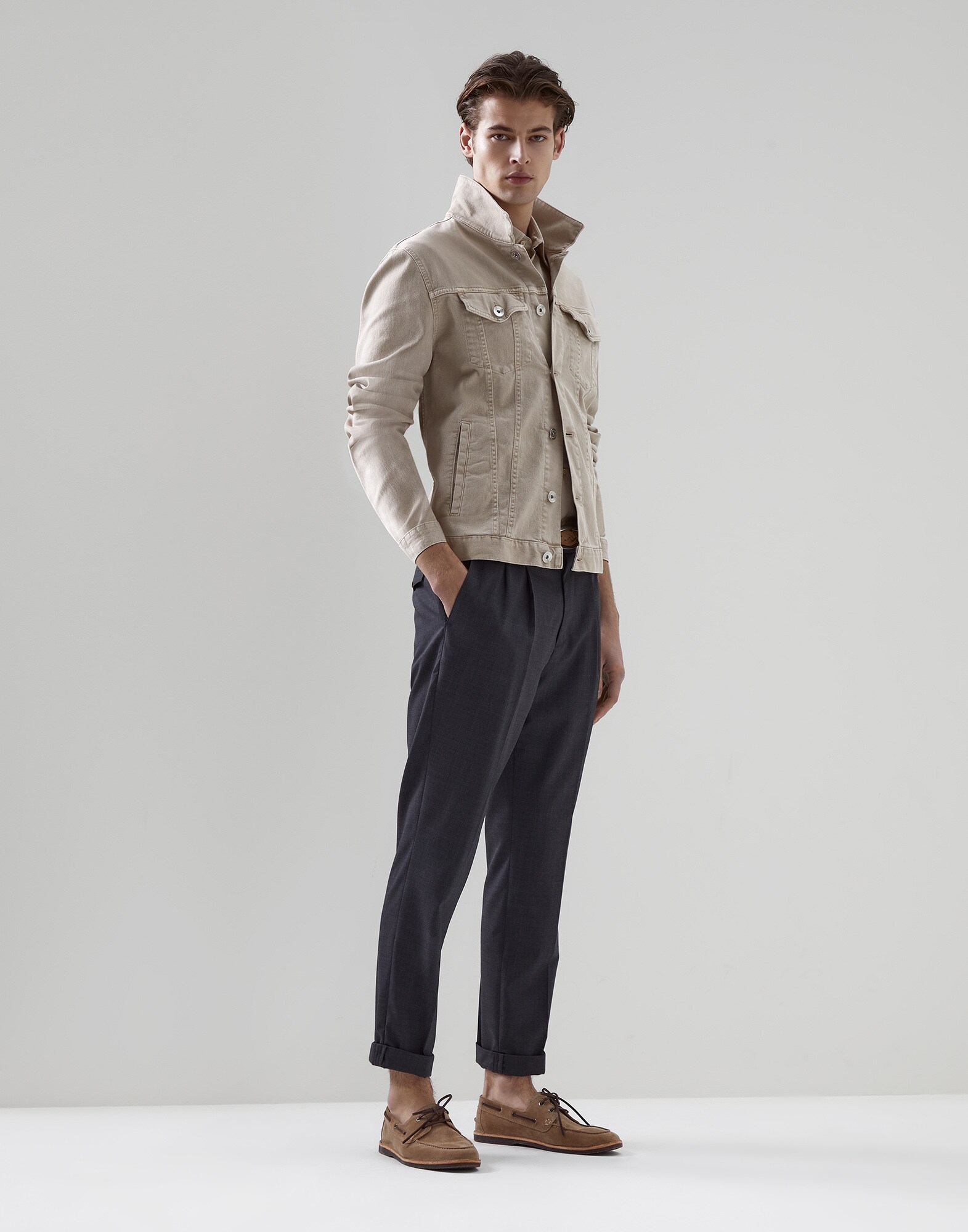 Leisure - Full look