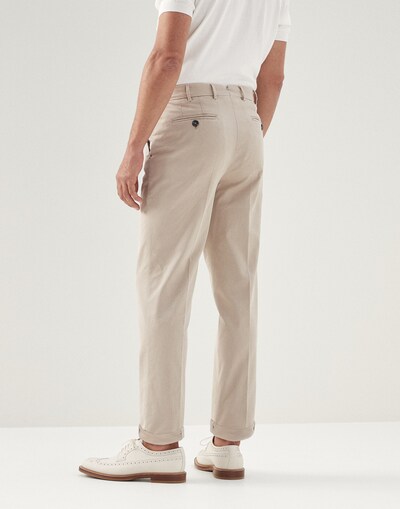 Flat front - Back view