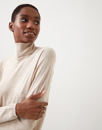 Turtleneck - Detail view