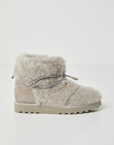 Boots - Full look