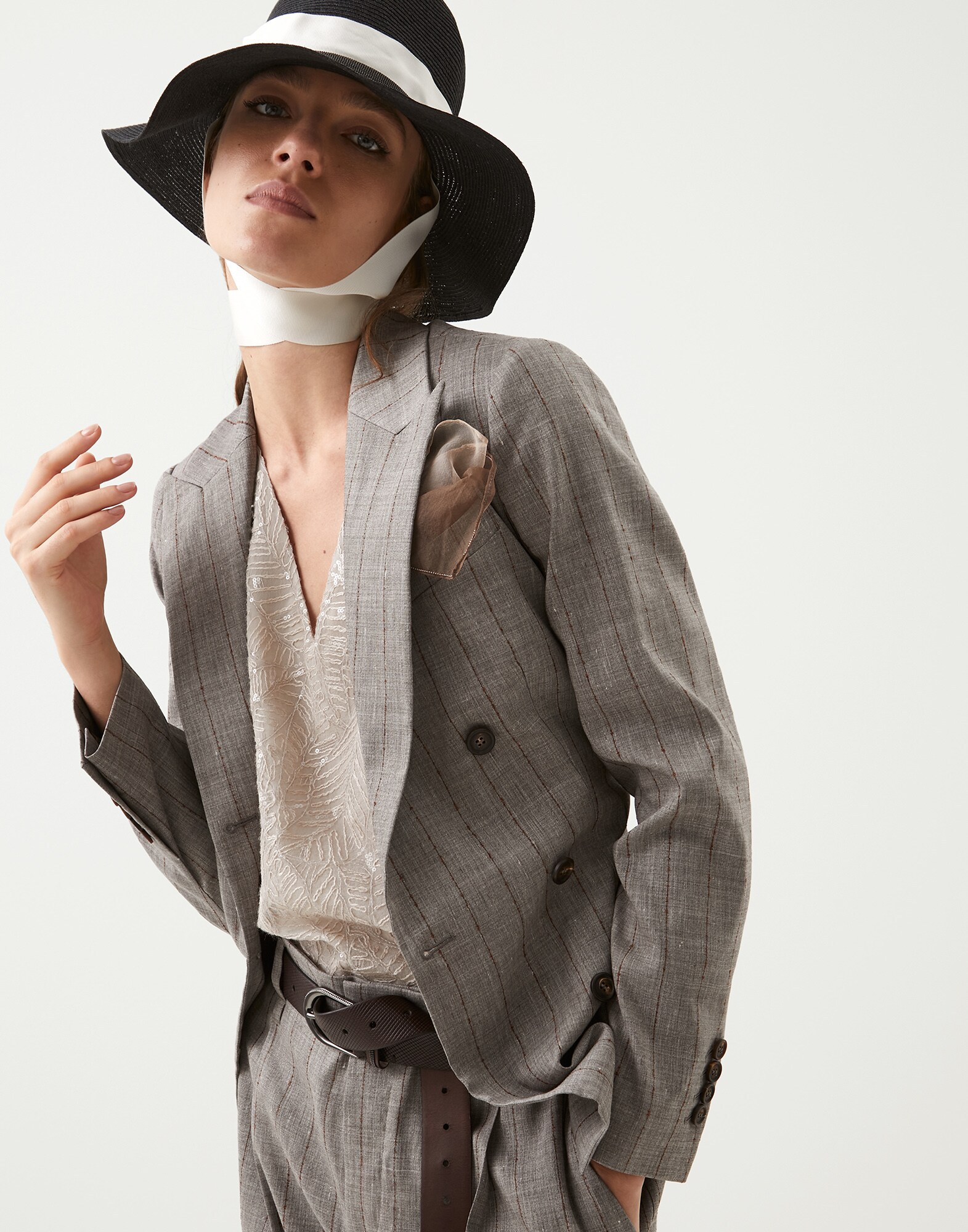 夹克 - Editorial